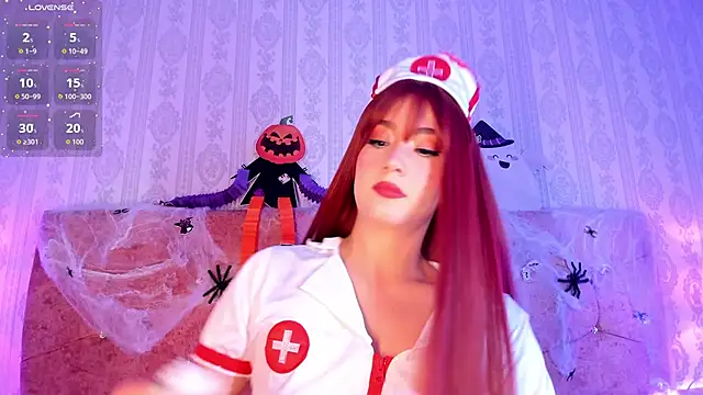 lunar leen online show from 10/29/25, 05:04