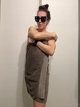 mrs  unknown online show from 03/31/26, 01:07