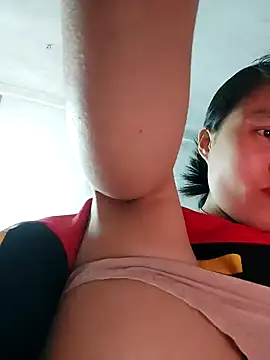 Lien-Yeu online show from 01/06/25, 05:19