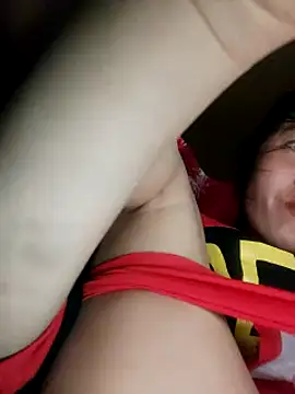 Lien-Yeu online show from 02/04/25, 01:16