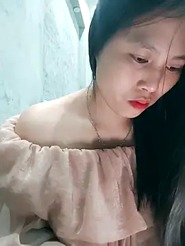 Lien-Yeu online show from 02/20/25, 01:36