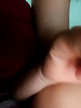 Lien-Yeu online show from 03/08/25, 08:33