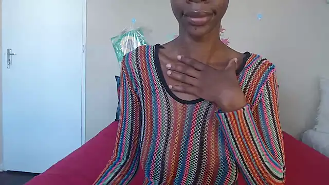 Blacktittiex02 online show from 04/20/26, 12:41