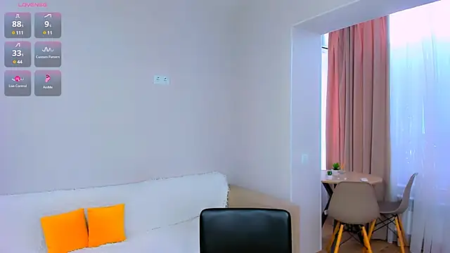 Feral  berry   online show from 04/11/26, 07:45