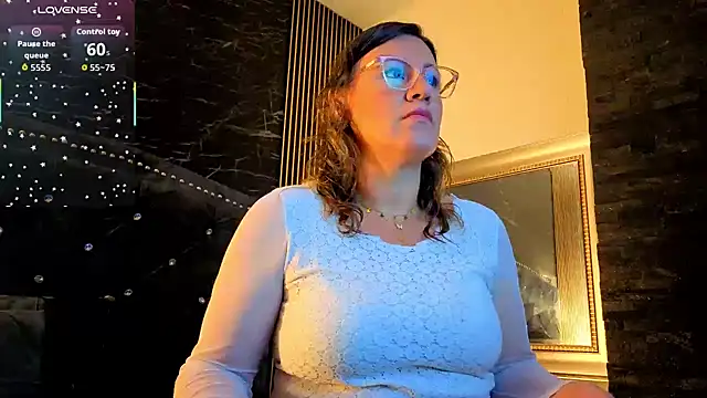 charlotte  G online show from 11/16/25, 12:11