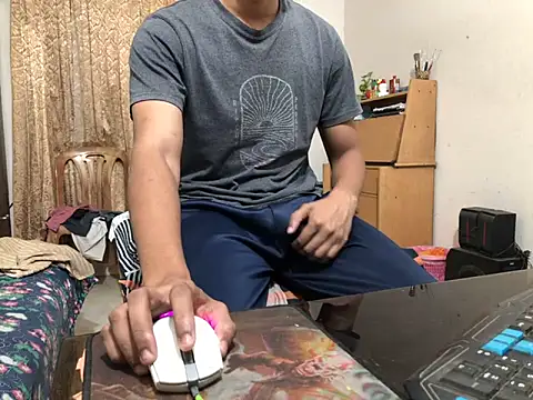 Zeuhorny online show from 12/04/24, 10:08