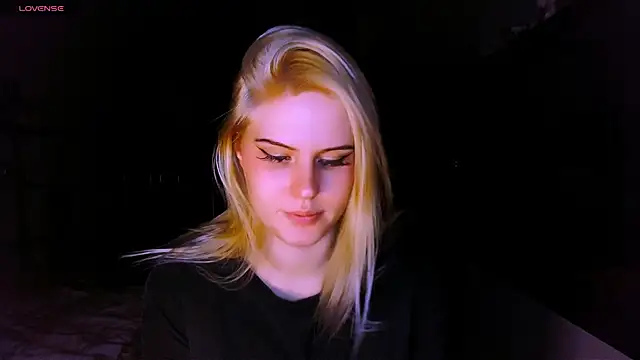 VoluptuousDreams online show from 03/09/25, 04:11