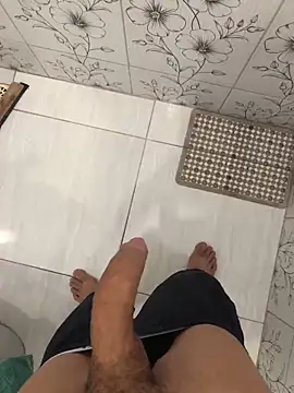 vintin21cm online show from 10/05/25, 02:59