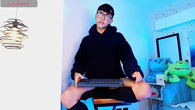 Niico Cruz online show from 03/02/25, 04:07