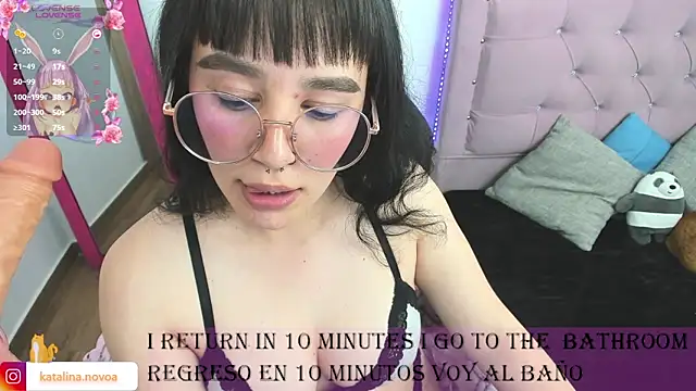 Snapshot of Katalina_novoa chatting on 02/05/25, 12:20 Katalina novoa online show from 02/05/25, 12:20