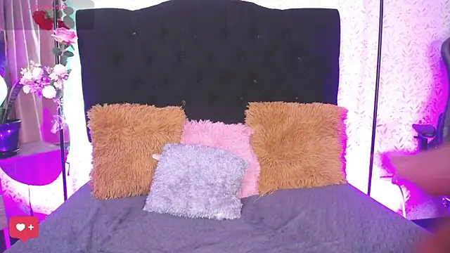 Snapshot of alicee_laurent chatting on 10/06/25, 03:48 alicee laurent online show from 10/06/25, 03:48