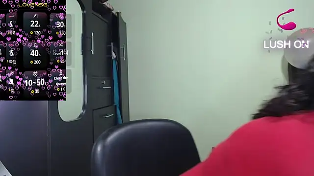 hairyglad69 online show from 10/06/25, 01:41