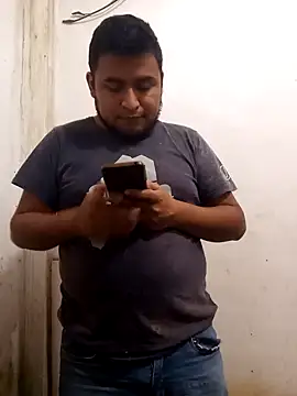 YoSoyLittleBoy online show from 02/02/26, 02:32