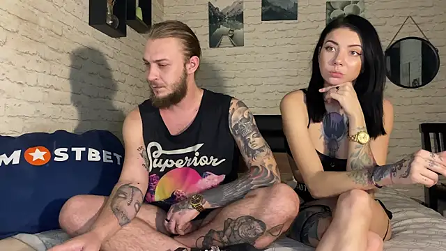 Snapshot of leesmoke chatting on 01/07/25, 01:24 leesmoke online show from 01/07/25, 01:24