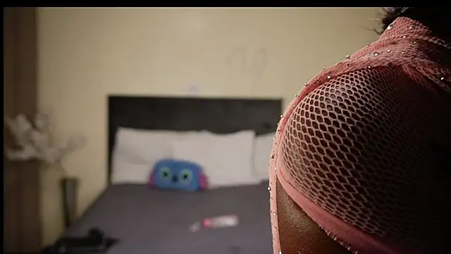 nia bell online show from 12/14/24, 05:47