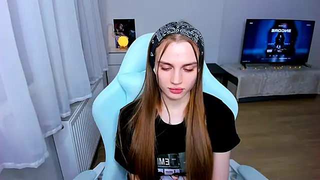 StellaLawless online show from 02/08/25, 11:45