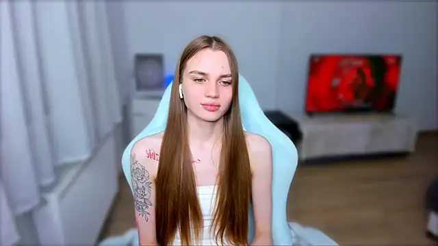 StellaLawless online show from 02/19/25, 08:10