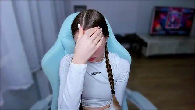 StellaLawless online show from 02/21/25, 11:32