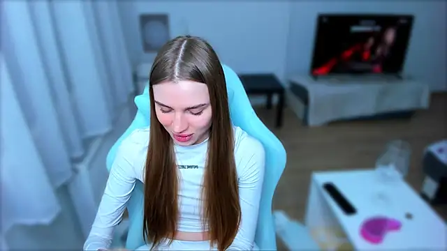 StellaLawless online show from 03/07/25, 07:38