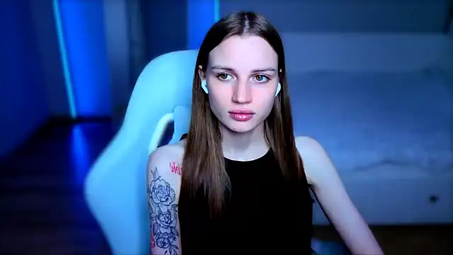 StellaLawless online show from 06/30/26, 10:44