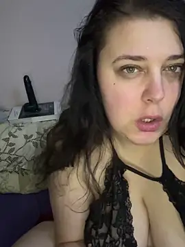 Snapshot of Vikkancs_X chatting on 02/22/25, 06:52 Vikkancs X online show from 02/22/25, 06:52