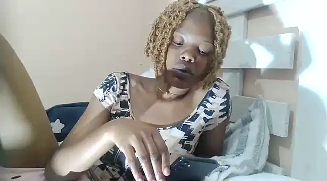 tropicalesen online show from 01/10/25, 08:15