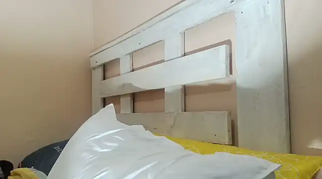 tropicalesen online show from 01/31/25, 08:54