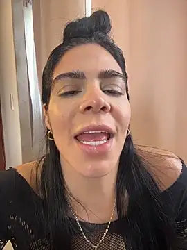 valecruz903 online show from 02/16/26, 05:09