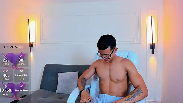 Paradise boy s online show from 03/04/26, 06:03