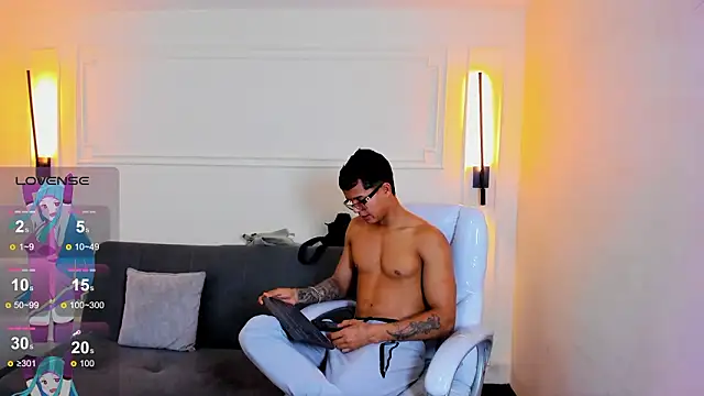 Paradise boy s online show from 03/29/26, 02:50