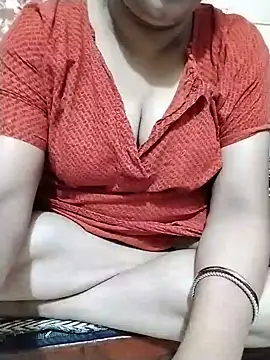 Snapshot of Ruksar-Pathan chatting on 05/25/26, 10:32 Ruksar-Pathan online show from 05/25/26, 10:32