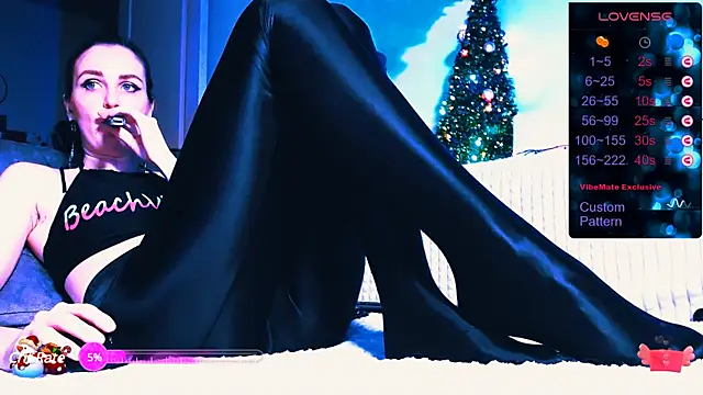 Lina Owl online show from 12/20/24, 07:28