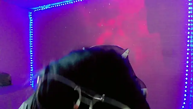 Ms-Zoehans online show from 04/25/26, 07:55