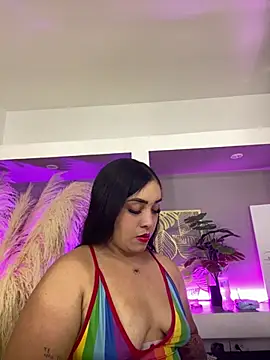 Sheeryl   online show from 07/25/26, 05:38