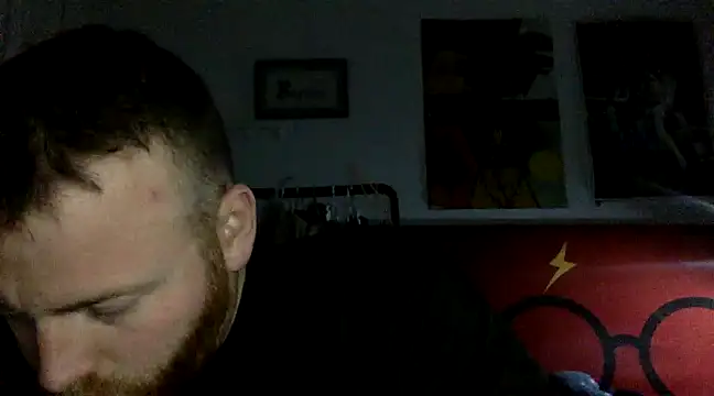 Pelirrojo1234 online show from 02/04/25, 06:38