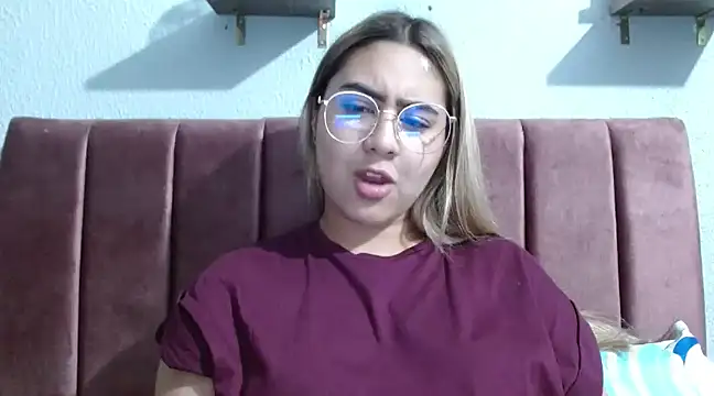 Miabonnett  online show from 01/21/25, 10:41