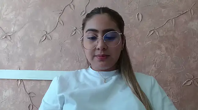 Miabonnett  online show from 01/23/25, 04:15