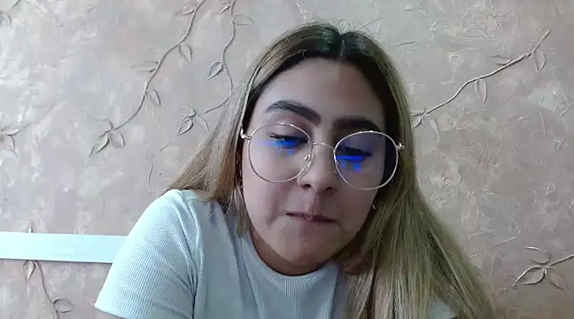 Miabonnett  online show from 02/21/25, 06:15