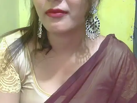 Model-Tanya online show from 02/12/25, 01:37