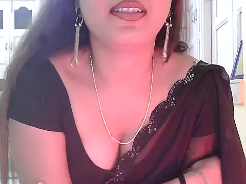 Model-Tanya online show from 11/13/25, 11:42