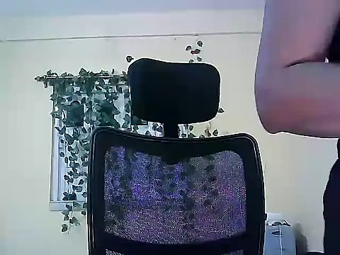 Model-Tanya online show from 02/01/26, 12:59