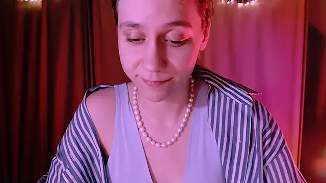 Snapshot of Malinax chatting on 12/07/24, 01:36 Malinax online show from 12/07/24, 01:36