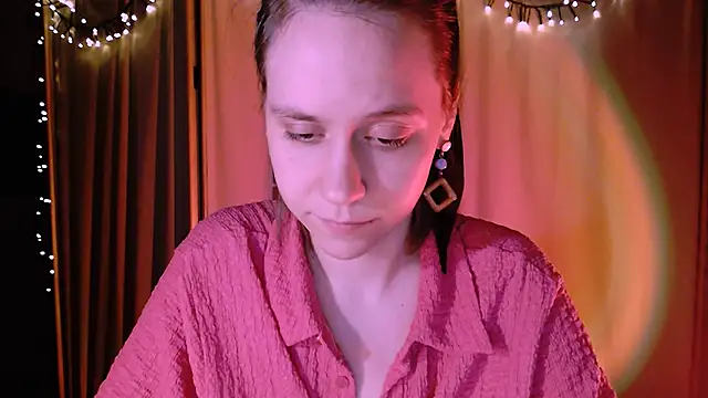 Snapshot of Malinax chatting on 12/27/24, 01:43 Malinax online show from 12/27/24, 01:43