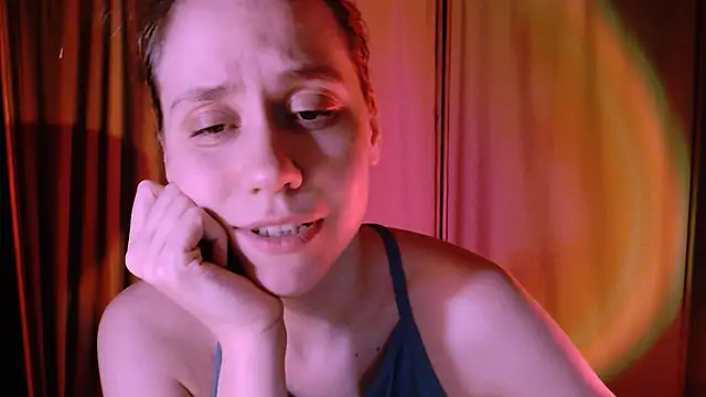 Snapshot of Malinax chatting on 01/29/25, 01:48 Malinax online show from 01/29/25, 01:48