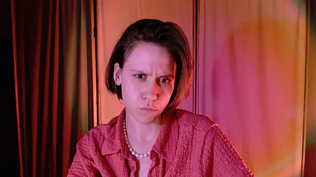 Snapshot of Malinax chatting on 01/31/25, 01:33 Malinax online show from 01/31/25, 01:33