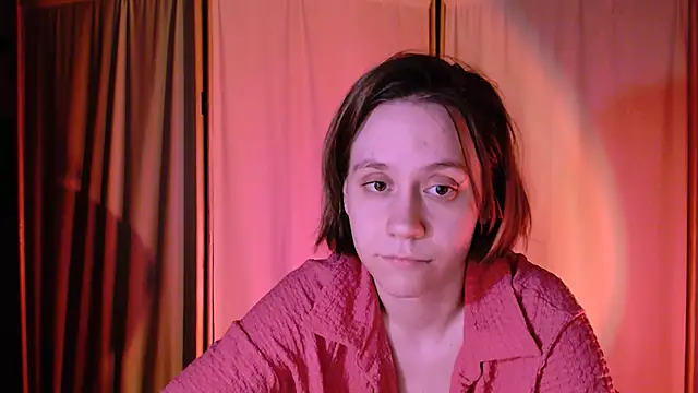 Snapshot of Malinax chatting on 03/07/25, 11:27 Malinax online show from 03/07/25, 11:27