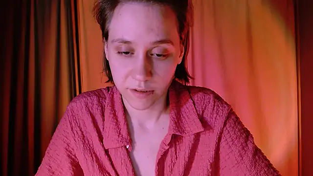 Snapshot of Malinax chatting on 03/15/25, 01:41 Malinax online show from 03/15/25, 01:41