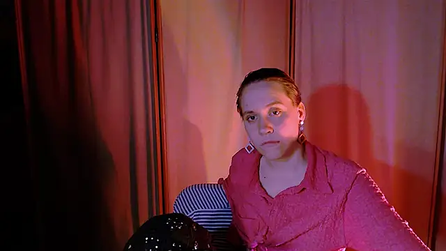 Snapshot of Malinax chatting on 09/14/25, 11:04 Malinax online show from 09/14/25, 11:04