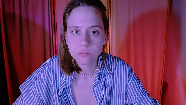 Snapshot of Malinax chatting on 09/25/25, 10:35 Malinax online show from 09/25/25, 10:35