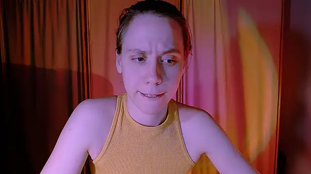 Snapshot of Malinax chatting on 10/02/25, 10:39 Malinax online show from 10/02/25, 10:39